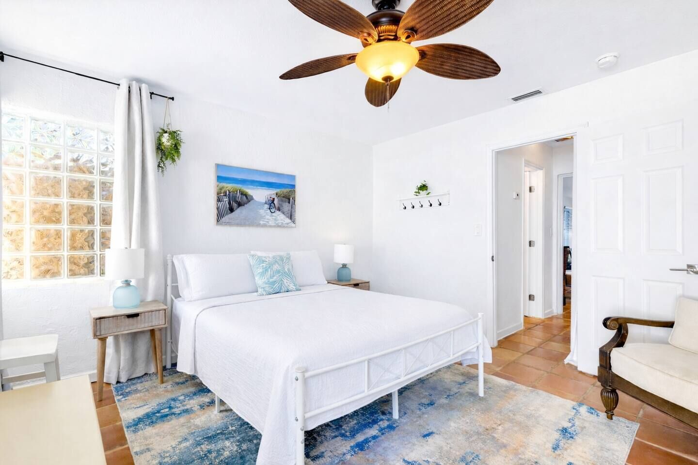Iron/ironing board, travel cot, WiFi, bed sheets