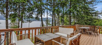 Pend Oreille Escape | Hot Tub, Game Room & Views