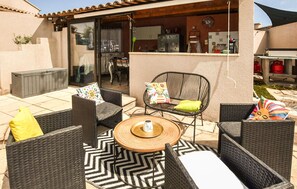 Outdoor dining - Lovely home in Valréas (Valréas)