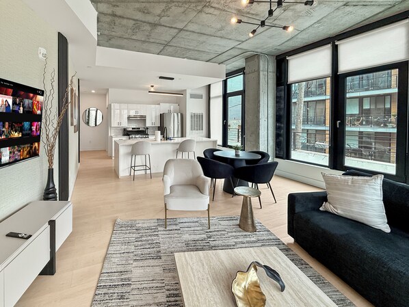 Apartment, 2 Schlafzimmer | Wohnbereich