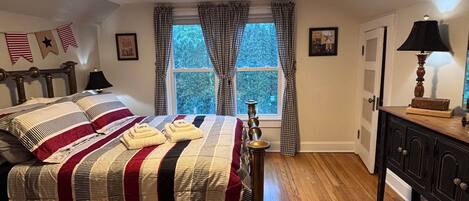 3 bedrooms, desk, free WiFi
