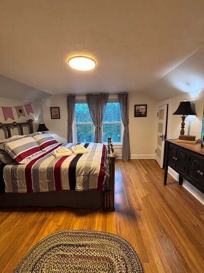 Cannon House Retreat