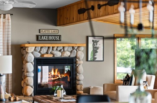 Lakefront getaway near Sleeping Bear Dunes