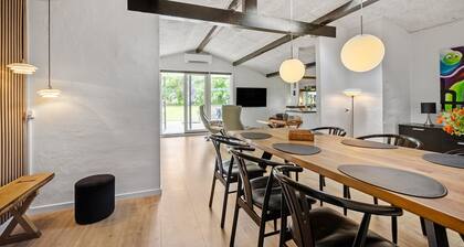 Beautiful home in Otterup with WiFi