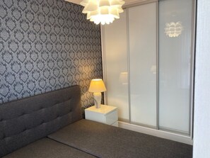 Studio tiện nghi đơn giản | Nội thất
