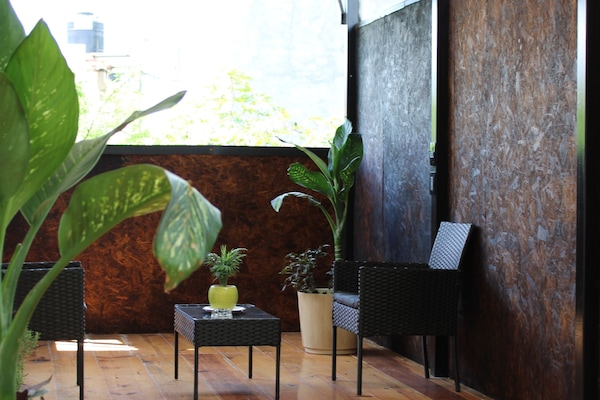 Classic Room, Balcony, Courtyard View | Balcony