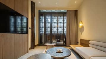 In-room safe, blackout curtains, soundproofing, free WiFi