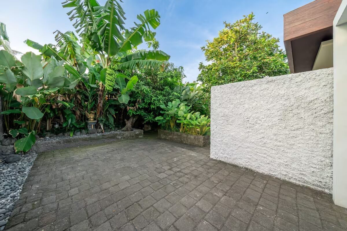 Family Villa, 2 Bedrooms, Patio, Pool View | Property grounds