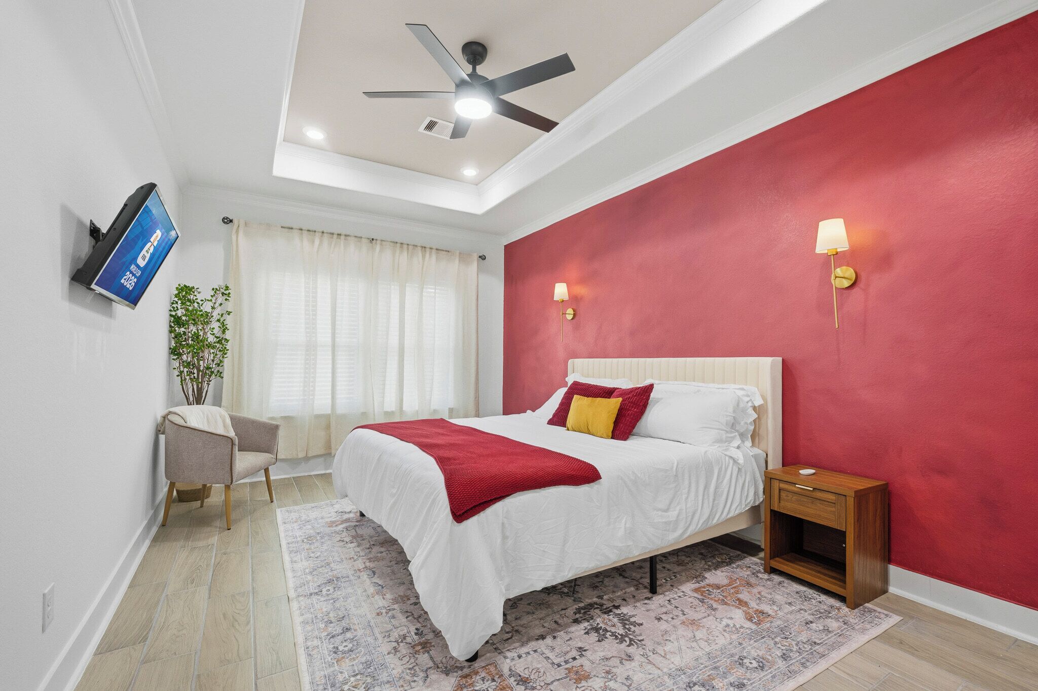3 bedrooms, desk, iron/ironing board, WiFi