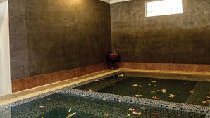 Tab spa tertutup