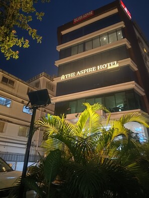 Exterior - The Aspire Hotel Guwahati (Guwahati)