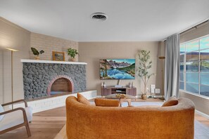 Smart TV - The Orange Grove (Tucson)