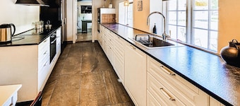 6 bedroom gorgeous home in Ribe