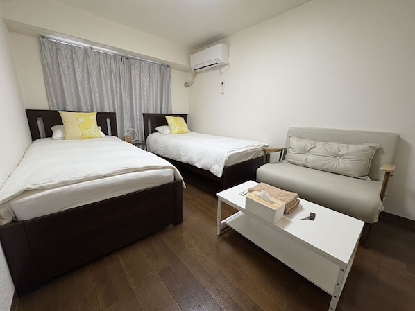 Quarto duplo standard | Escrivaninha