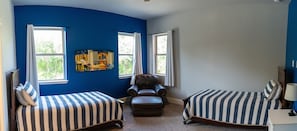 4 bedrooms, free WiFi, bed sheets, wheelchair access - Hill Country Villa (Johnson City)