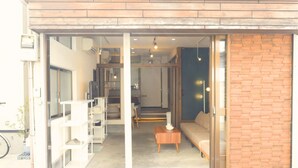 住宿地面