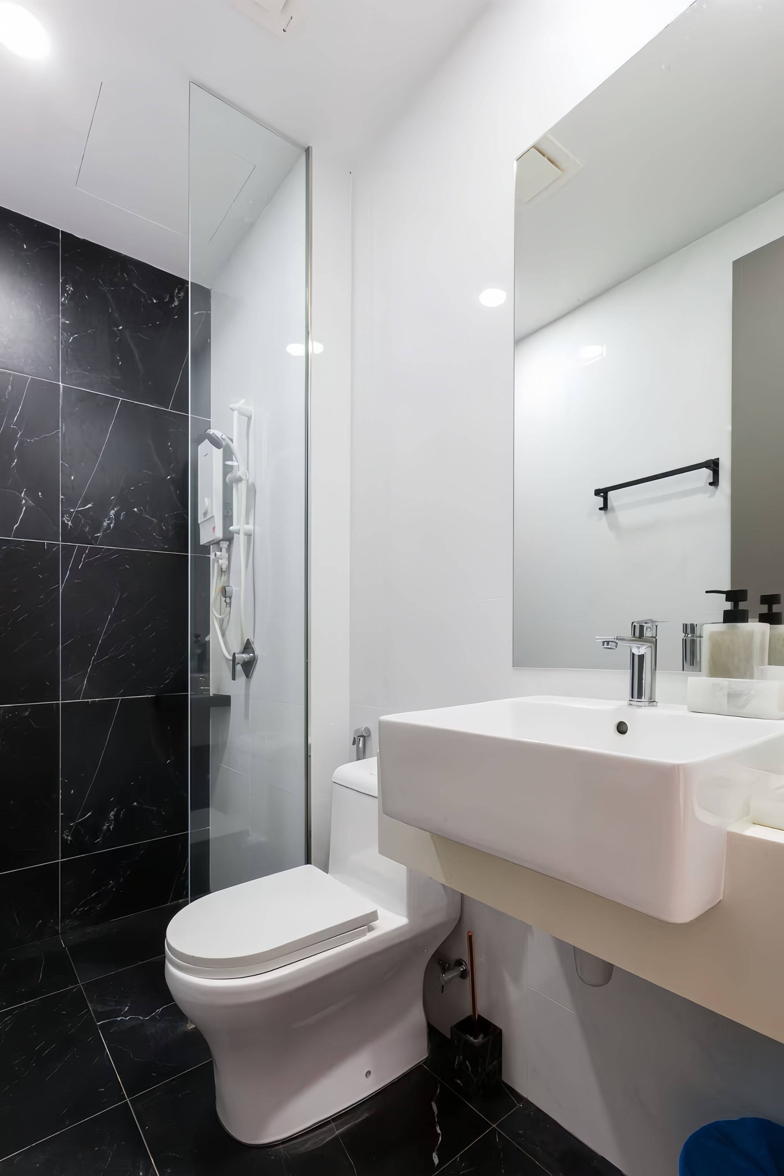 Superior-lejlighed - 2 soveværelser - byudsigt | Badeværelse | Bruser, brusehoved med spredningseffekt, hårtørrer, bidet