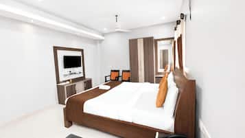 Double Room | Desk, soundproofing, free WiFi