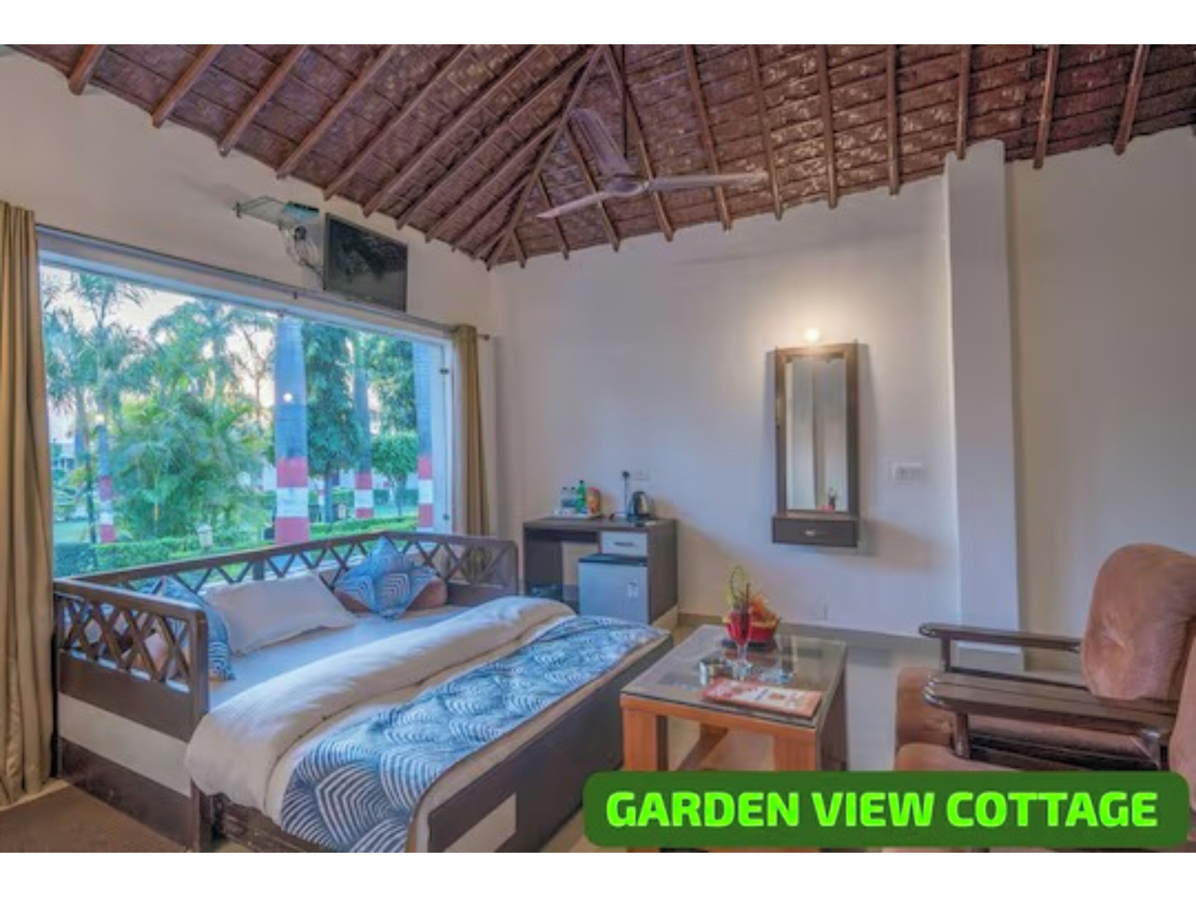 Deluxe Double Room, Air conditioning, Garden View | Hypo-allergenic bedding, desk, soundproofing, free WiFi
