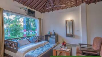 Deluxe Double Room, Air conditioning, Garden View | Hypo-allergenic bedding, desk, soundproofing, free WiFi