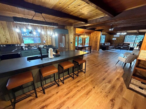 3-bedroom Cabin in Seeley Lake MT