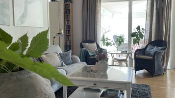 TV, DVD player, stereo
