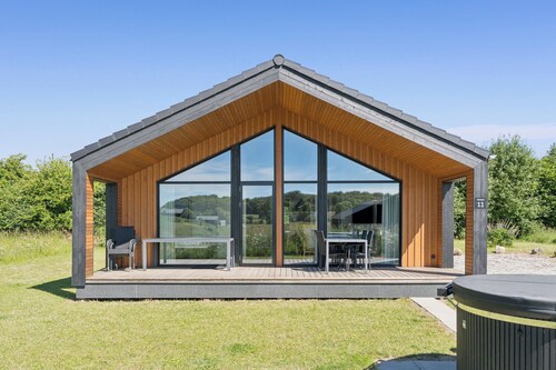 Holiday home idyll with sauna and spa