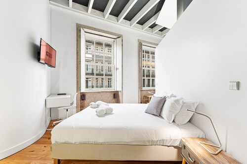 GuestReady - 3-Bedroom Home near São Bento Station