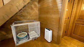 Villa, uitzicht op tuin | Interieur