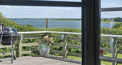 Peace, nature, and true holiday home charm
