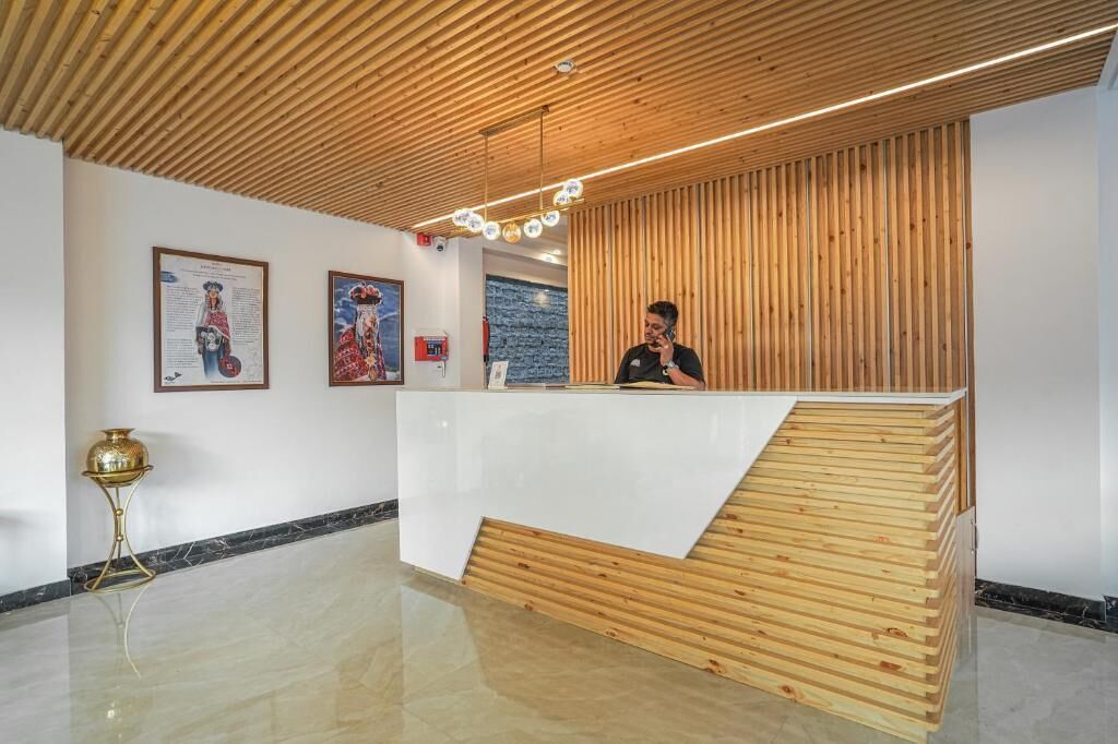 Hall