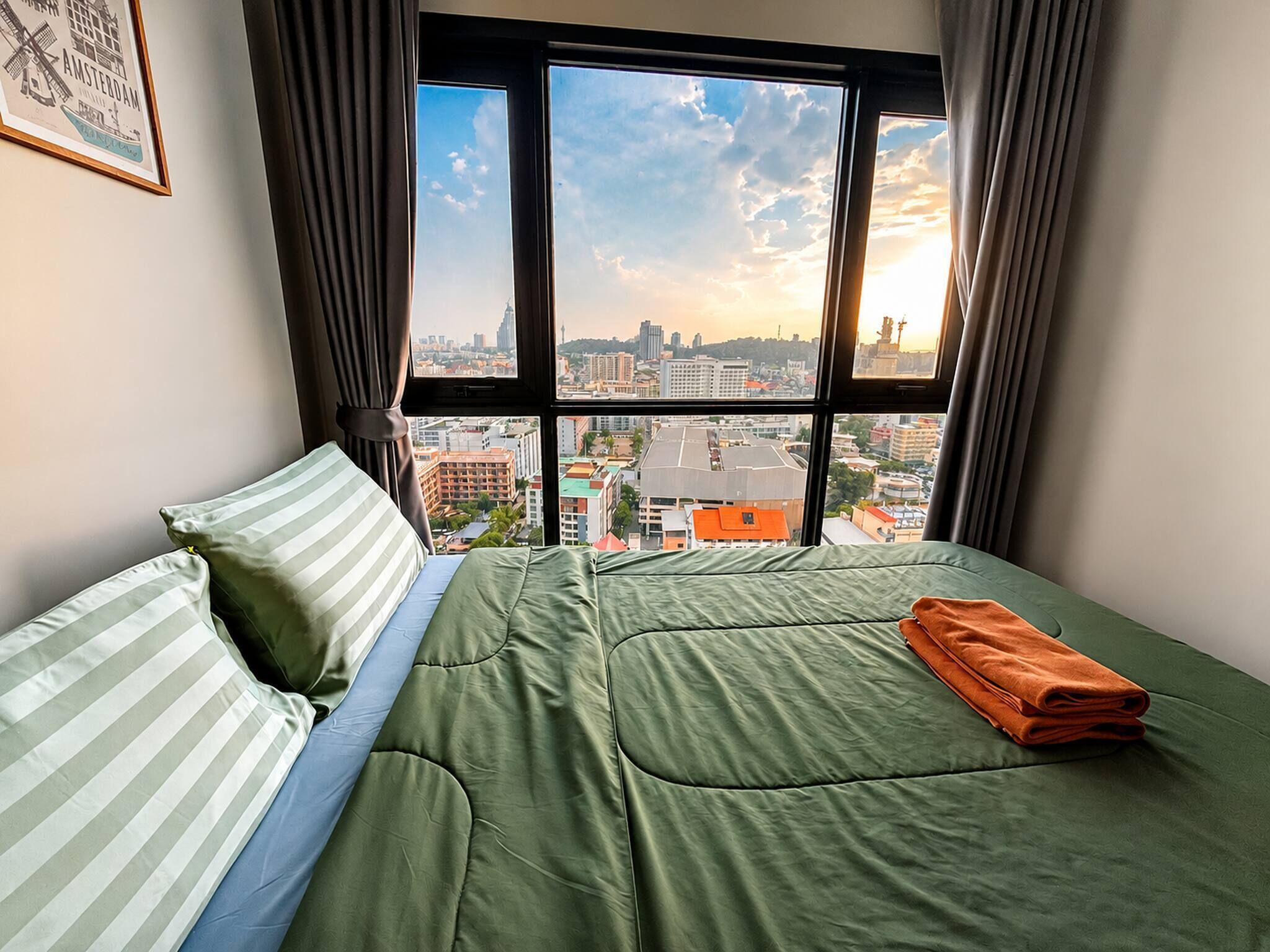 2 bedrooms