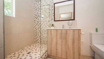 Apartment, 1 Bedroom | Bathroom