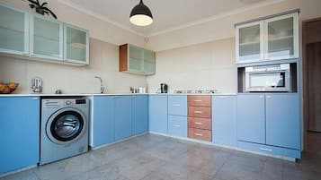 Apartment, 1 Bedroom | Laundry