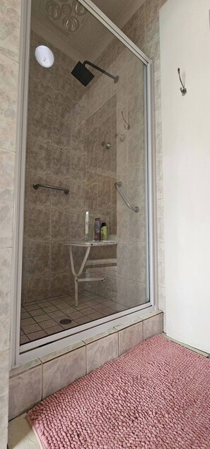 Kamar, 1 kamar tidur, Boleh Merokok, patio | Kamar mandi