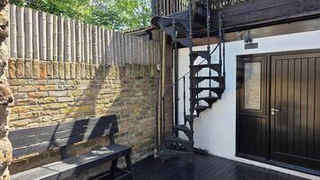 House, 3 Bedrooms, Smoking, Balcony | Terrace/patio