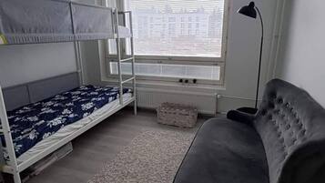 2 bedrooms