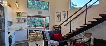 Escape to paradise in Ballito. Perfect for families or romantic getaway.
