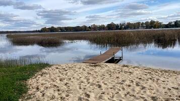 Beach nearby, sailing, kayaking, fishing