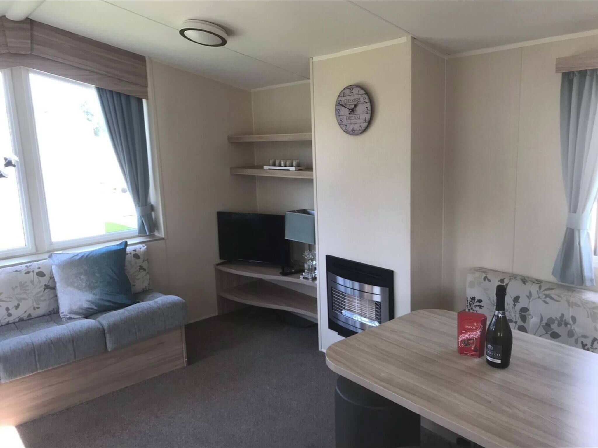 Mobile Home, 4 Bedrooms, Patio | Living room
