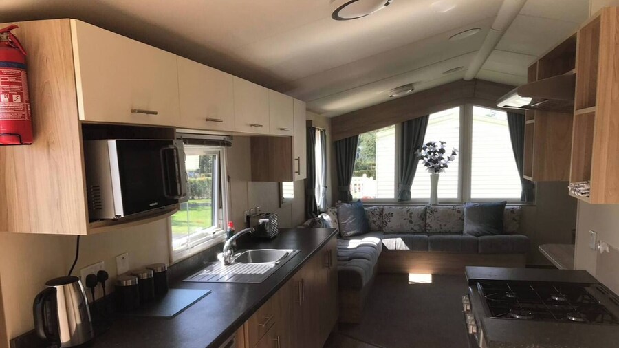 3 Bedroom eco Salsa Caravan