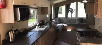 3 Bedroom eco Salsa Caravan
