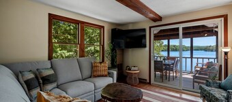 Idyllic Waterfront Lakehouse in Barnstead, New Hampshire