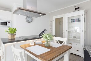 Dining - Vrbo Property (Grömitz)