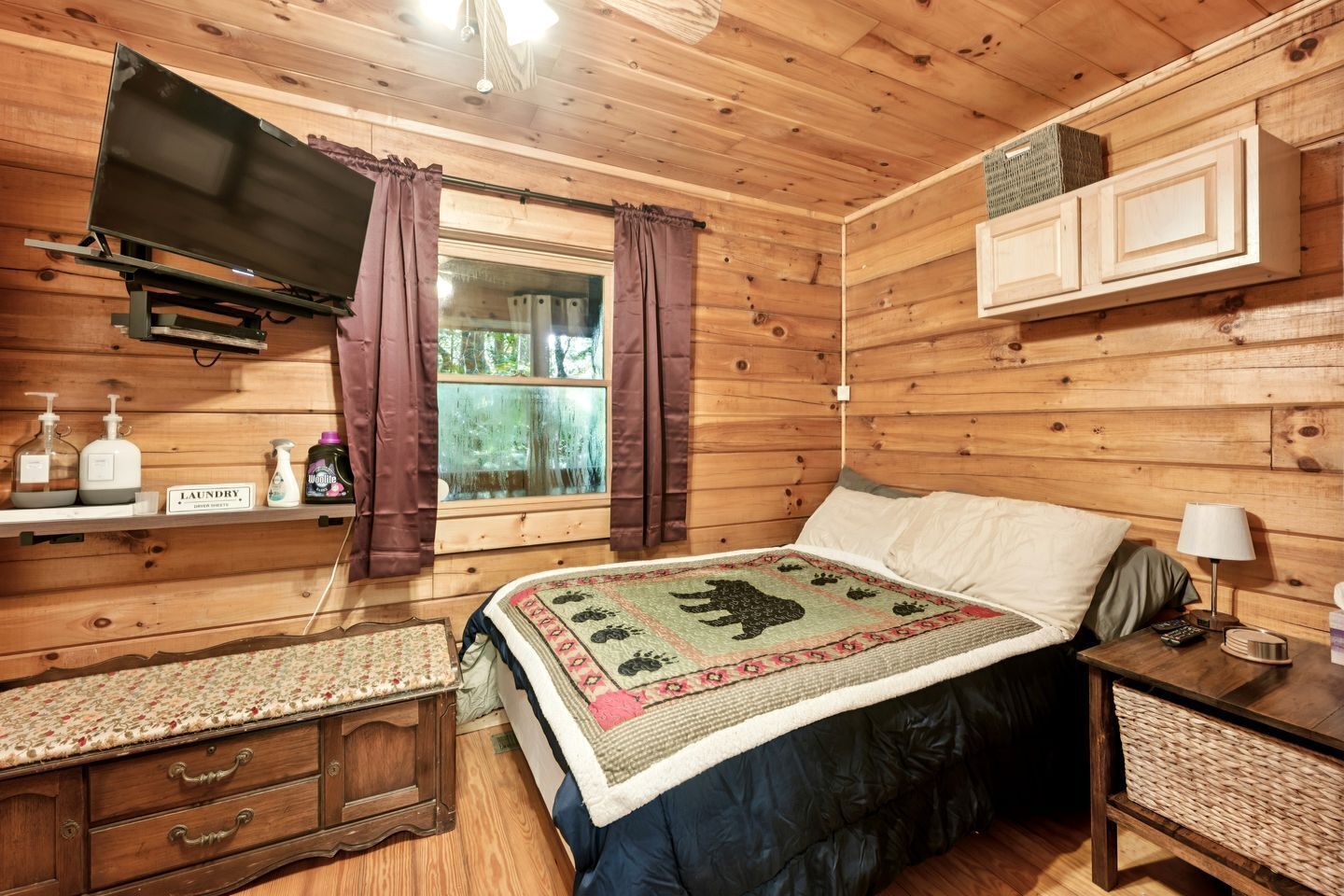 1 bedroom, WiFi, bed sheets, wheelchair access