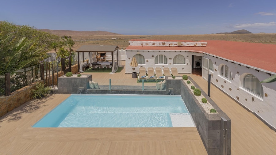 CHL Villa Abraham Grupos Piscina Privada