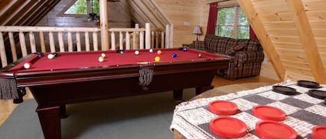 Spielezimmer