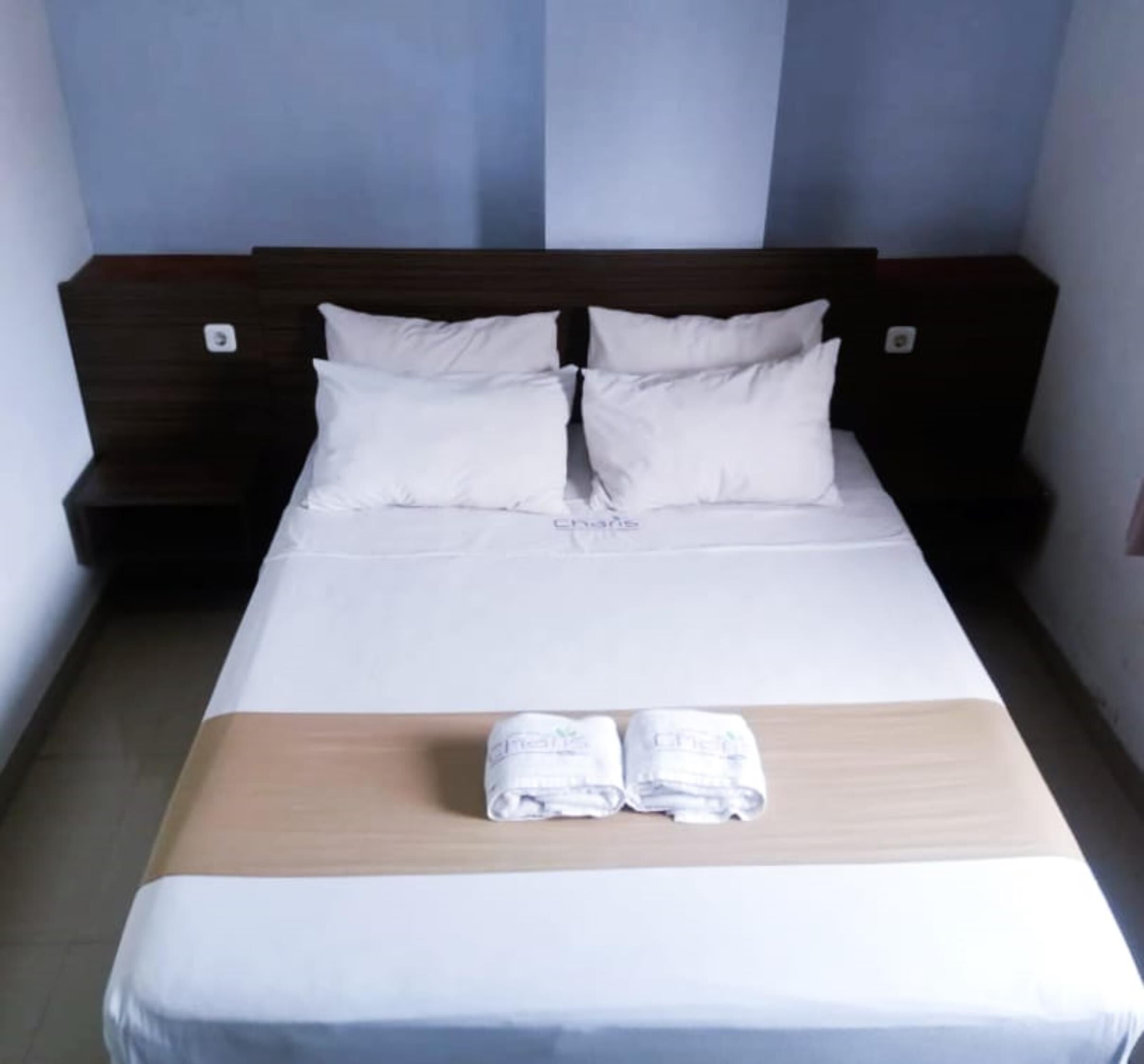 VIP Room | Zimmersafe, kostenloses WLAN, Bettwäsche