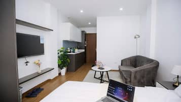 Studio, balcon | Wi-Fi gratuit, draps fournis