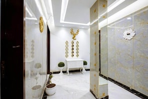 Lobby - Hotel The Dreams Inn & Banque (Sahibzada Ajit Singh Nagar)